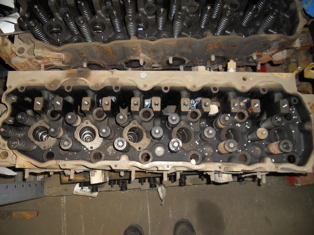 Used ford cylinder heads sale #2